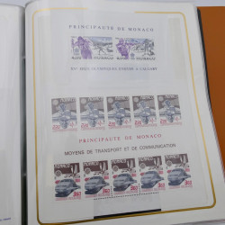 Lot massif de timbres de Monaco neufs et oblitérés en 6 albums.