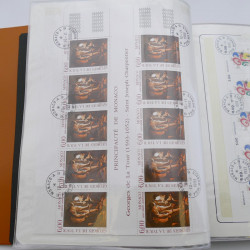 Lot massif de timbres de Monaco neufs et oblitérés en 6 albums.