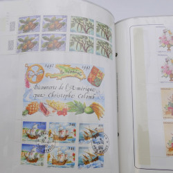Lot massif de timbres de Monaco neufs et oblitérés en 6 albums.