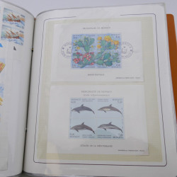 Lot massif de timbres de Monaco neufs et oblitérés en 6 albums.