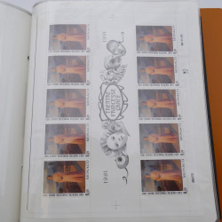 Lot massif de timbres de Monaco neufs et oblitérés en 6 albums.
