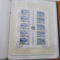 Lot massif de timbres de Monaco neufs et oblitérés en 6 albums.