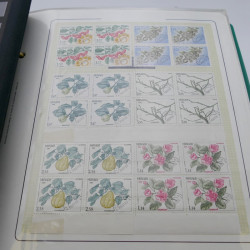 Lot massif de timbres de Monaco neufs et oblitérés en 6 albums.