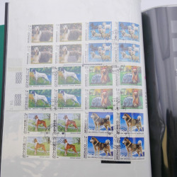 Lot massif de timbres de Monaco neufs et oblitérés en 6 albums.