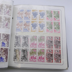 Lot massif de timbres de Monaco neufs et oblitérés en 6 albums.