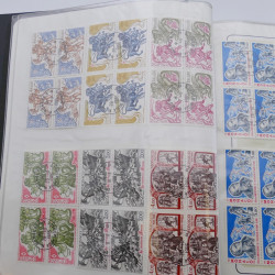 Lot massif de timbres de Monaco neufs et oblitérés en 6 albums.