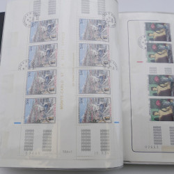 Lot massif de timbres de Monaco neufs et oblitérés en 6 albums.