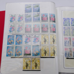 Lot massif de timbres de Monaco neufs et oblitérés en 6 albums.