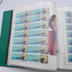 Lot massif de timbres de Monaco neufs et oblitérés en 6 albums.