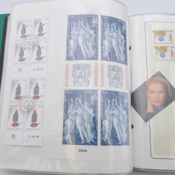 Lot massif de timbres de Monaco neufs et oblitérés en 6 albums.