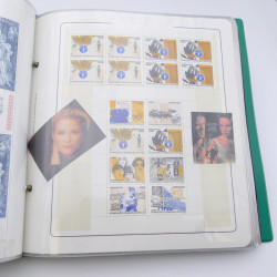 Lot massif de timbres de Monaco neufs et oblitérés en 6 albums.