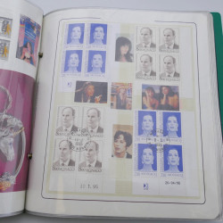 Lot massif de timbres de Monaco neufs et oblitérés en 6 albums.