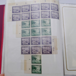 Lot massif de timbres d'Allemagne neufs et oblitérés en 6 albums.