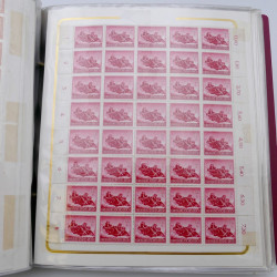 Lot massif de timbres d'Allemagne neufs et oblitérés en 6 albums.