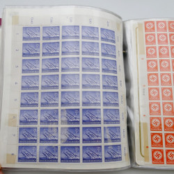 Lot massif de timbres d'Allemagne neufs et oblitérés en 6 albums.
