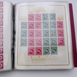 Lot massif de timbres d'Allemagne neufs et oblitérés en 6 albums.