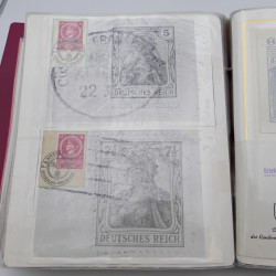 Lot massif de timbres d'Allemagne neufs et oblitérés en 6 albums.