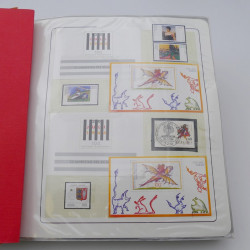 Lot massif de timbres d'Allemagne neufs et oblitérés en 6 albums.