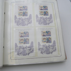Lot massif de timbres d'Allemagne neufs et oblitérés en 6 albums.