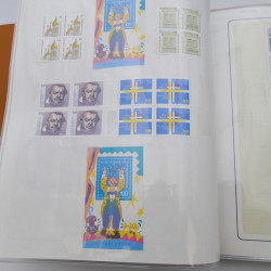 Lot massif de timbres d'Allemagne neufs et oblitérés en 6 albums.