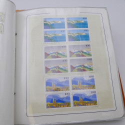 Lot massif de timbres d'Allemagne neufs et oblitérés en 6 albums.
