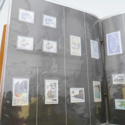 Lot massif de timbres d'Allemagne neufs et oblitérés en 6 albums.
