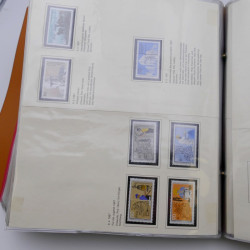 Lot massif de timbres d'Allemagne neufs et oblitérés en 6 albums.