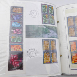 Collection timbres commémoratifs de France neufs et oblitérés.