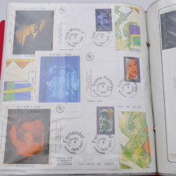 Collection timbres commémoratifs de France neufs et oblitérés.