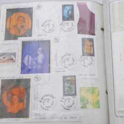Collection timbres commémoratifs de France neufs et oblitérés.