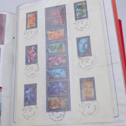 Collection timbres commémoratifs de France neufs et oblitérés.