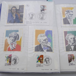 Collection timbres commémoratifs de France oblitérés.