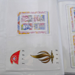 Collection timbres commémoratifs de France oblitérés.