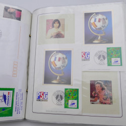 Collection timbres commémoratifs de France neufs et oblitérés.