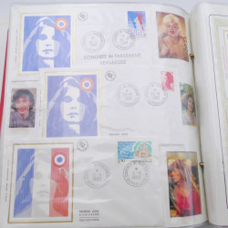 Collection timbres commémoratifs de France neufs et oblitérés.