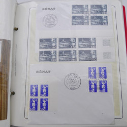 Collection timbres commémoratifs de France neufs et oblitérés.