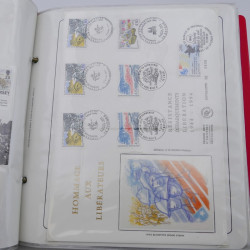 Collection timbres commémoratifs de France neufs et oblitérés.