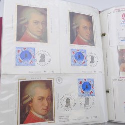 Collection timbres commémoratifs de France neufs et oblitérés.