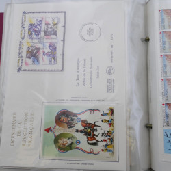 Collection timbres commémoratifs de France neufs et oblitérés.