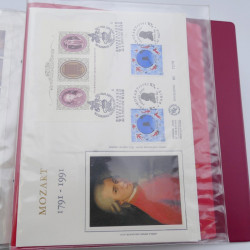 Collection timbres commémoratifs de France neufs et oblitérés.