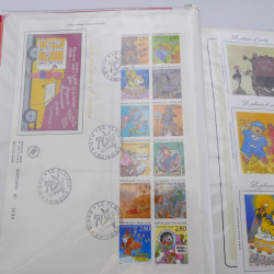 Collection timbres commémoratifs de France neufs et oblitérés.