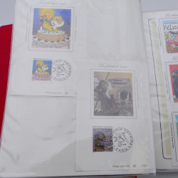 Collection timbres commémoratifs de France neufs et oblitérés.