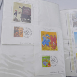 Collection timbres commémoratifs de France neufs et oblitérés.