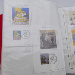 Collection timbres commémoratifs de France neufs et oblitérés.