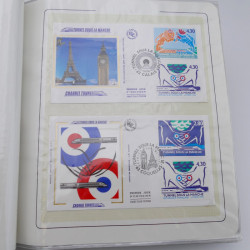 Collection timbres commémoratifs de France neufs et oblitérés.