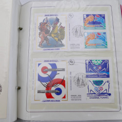 Collection timbres commémoratifs de France neufs et oblitérés.