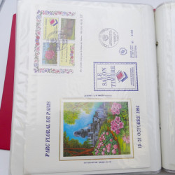 Collection timbres commémoratifs de France neufs et oblitérés.