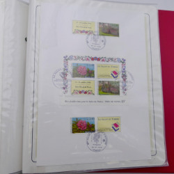 Collection timbres commémoratifs de France neufs et oblitérés.