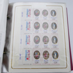 Collection timbres commémoratifs de France neufs et oblitérés.