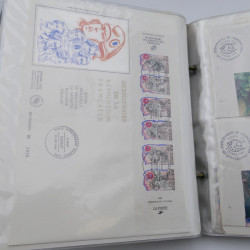 Collection timbres commémoratifs de France neufs et oblitérés.